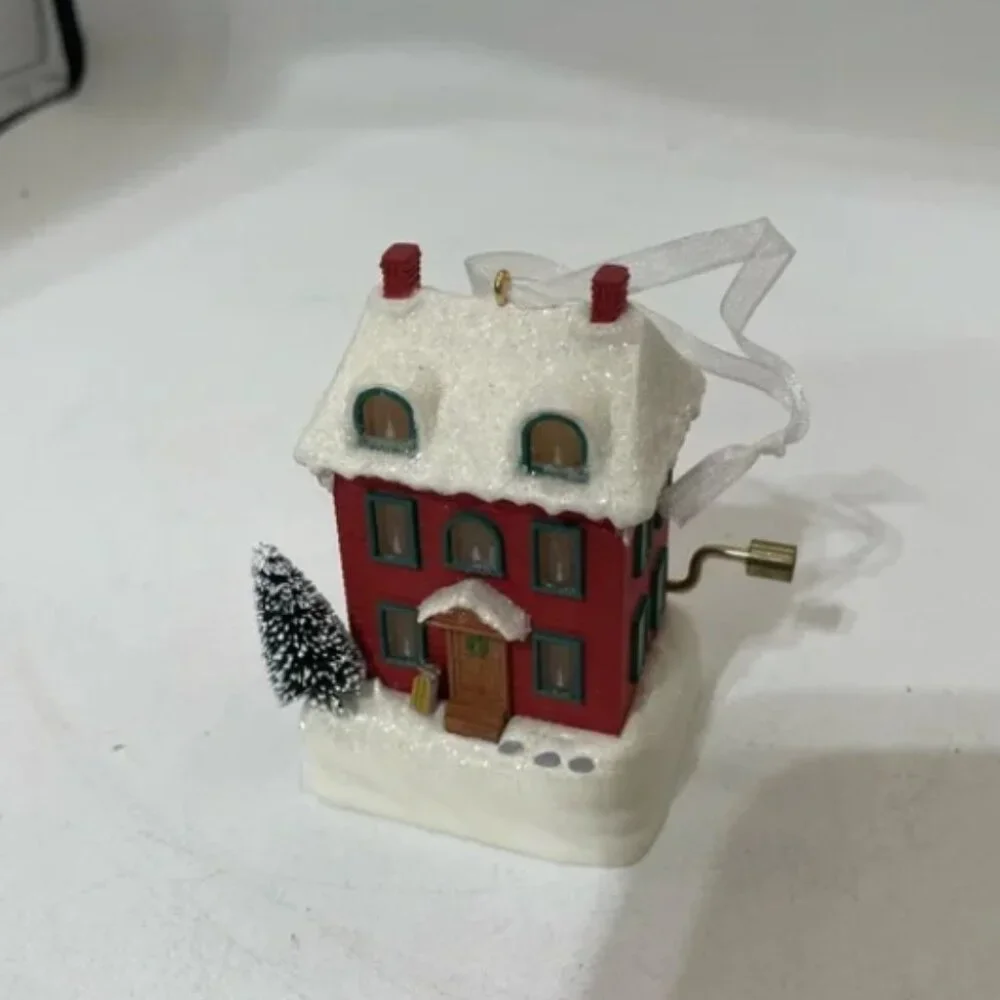 2003 vintage Ornament Music box 
